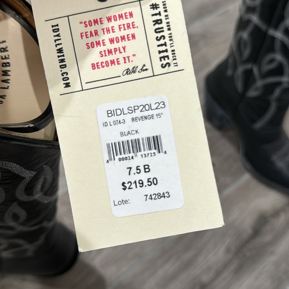 Idyllwind Woman’s Revenge Boots by Miranda Lambert - Picture 6 of 10